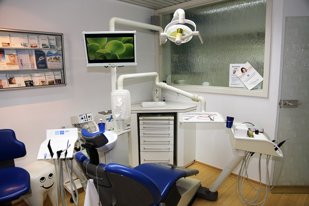 Behandlungsraum 1 Zahnarztpraxis Dr. Ingo Röller, Dortmund